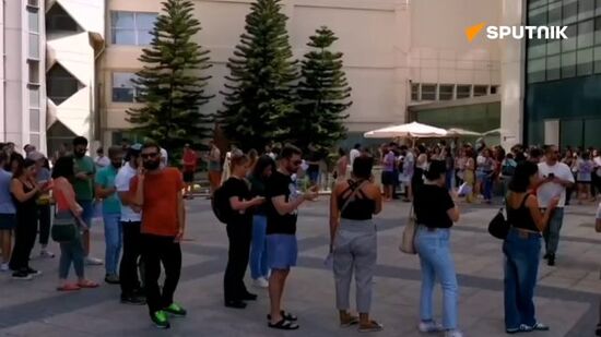 Israeli citizens and foreigners donate blood at hospital in Tel Aviv