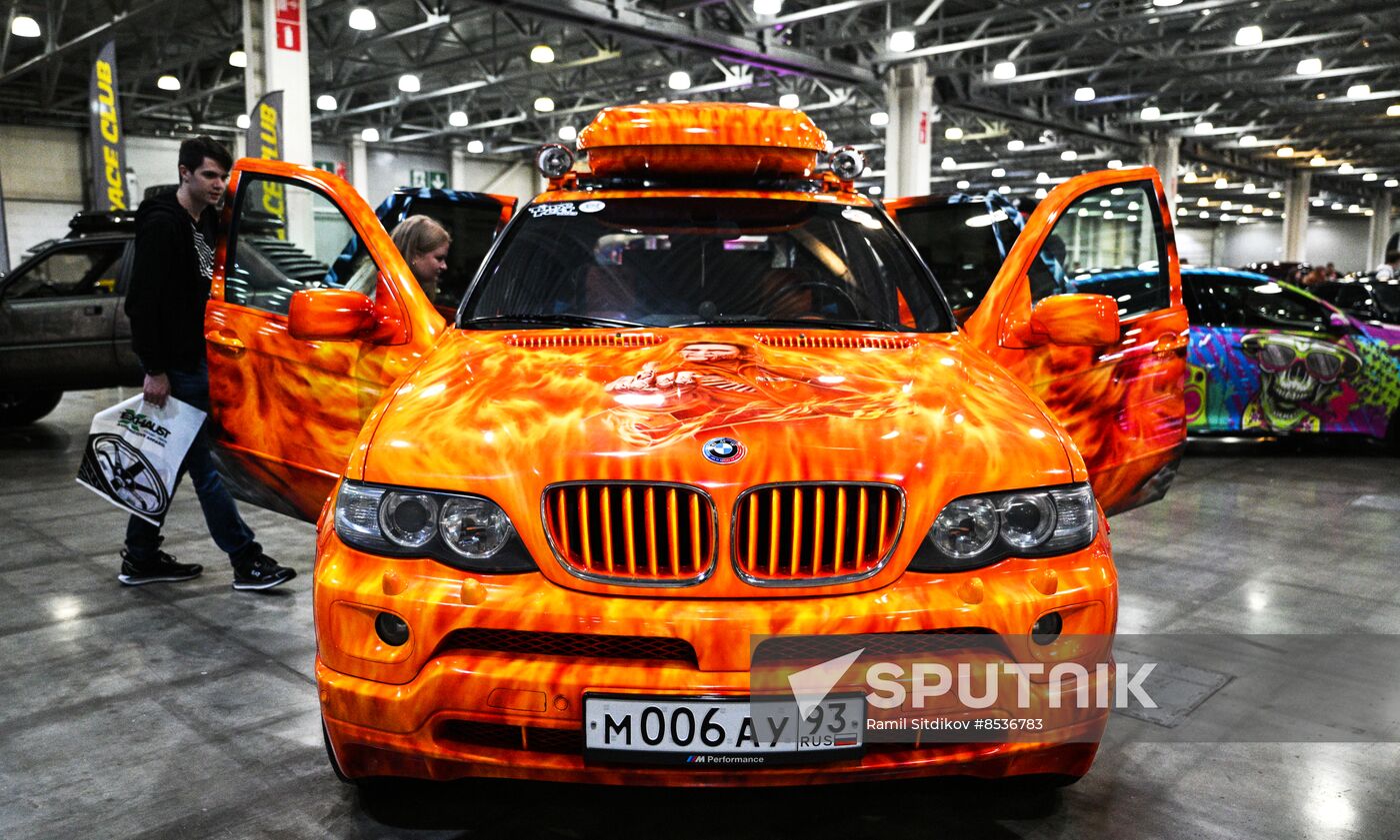 Russia Auto Tuning Show