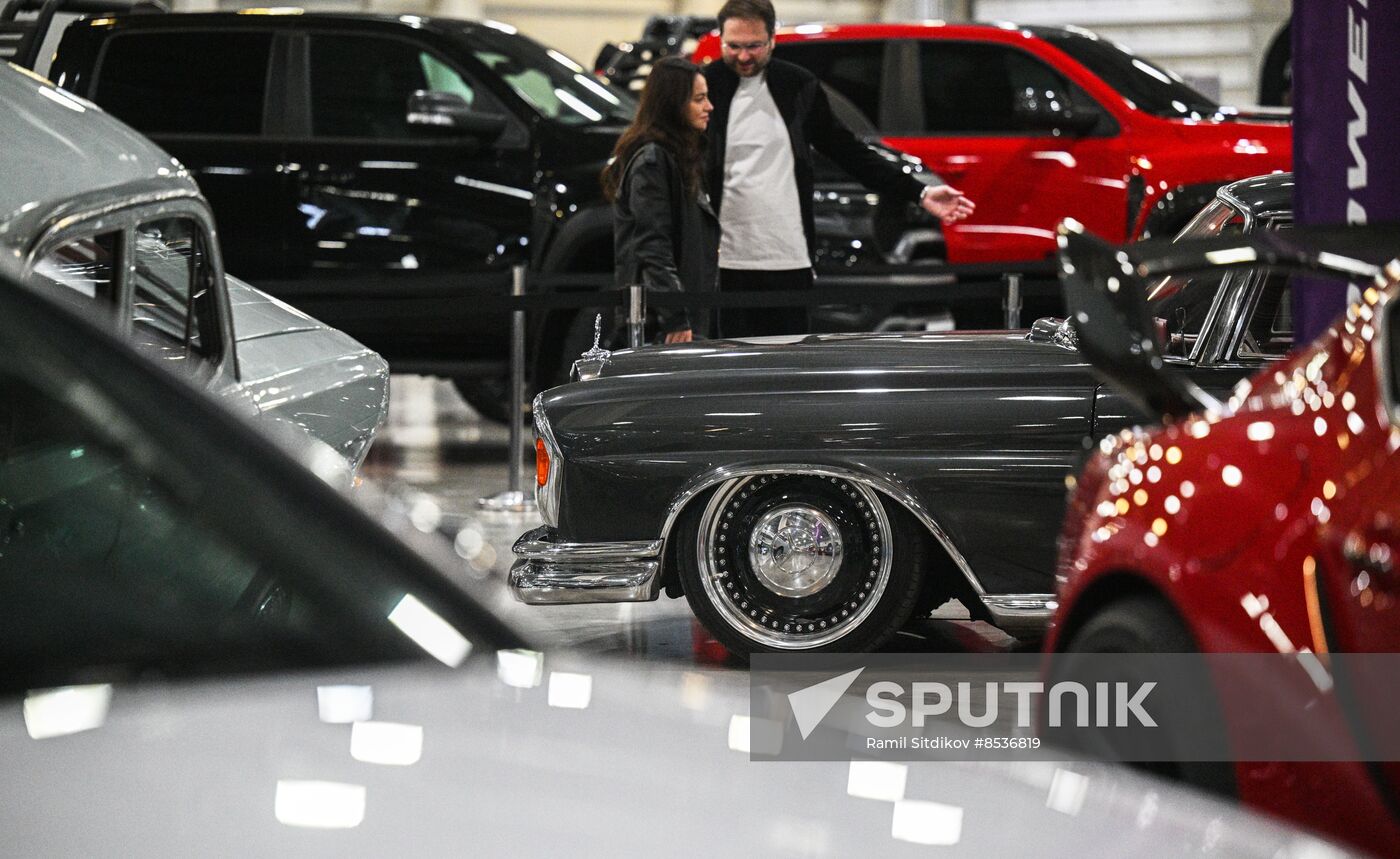 Russia Auto Tuning Show