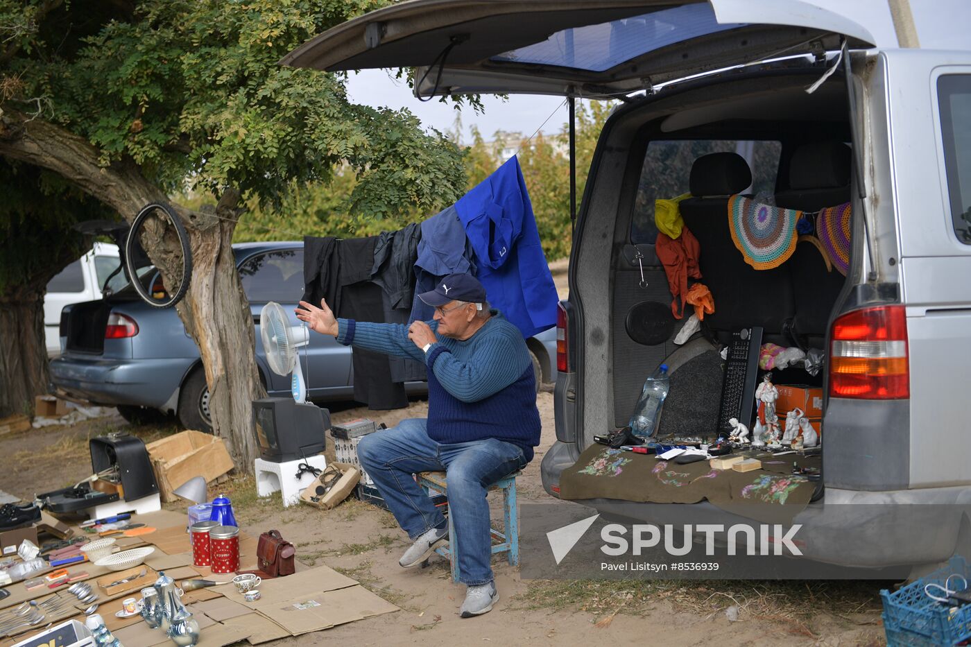 Russia Zaporizhzhia Region Flea Market