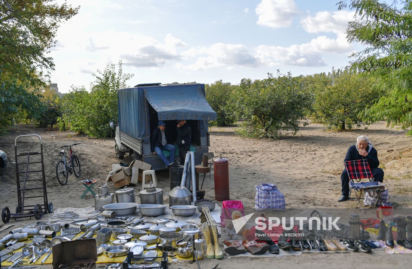 Russia Zaporizhzhia Region Flea Market