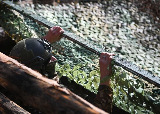 Russia Ukraine Military Operation Mortar Unit