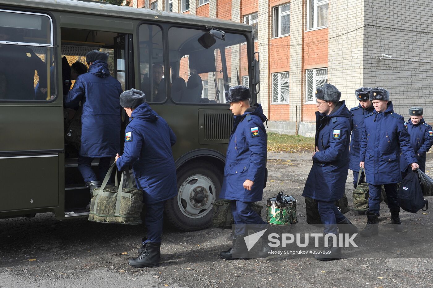 Russia Defence Conscripts