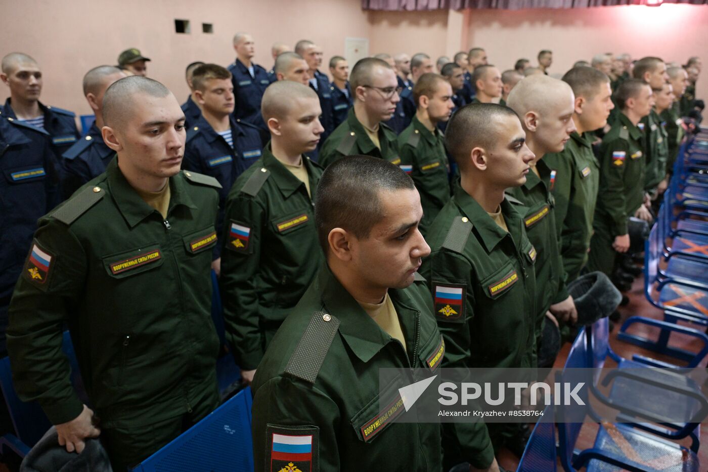 Russia Defence Conscripts