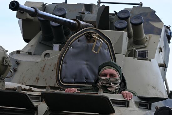 Russia Ukraine Military Operation APC Crews Training