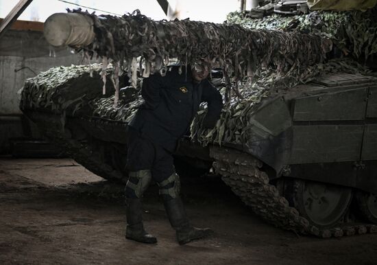 Ukraine Russia Military Operation Repair Unit