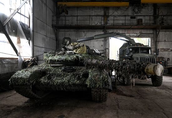 Ukraine Russia Military Operation Repair Unit
