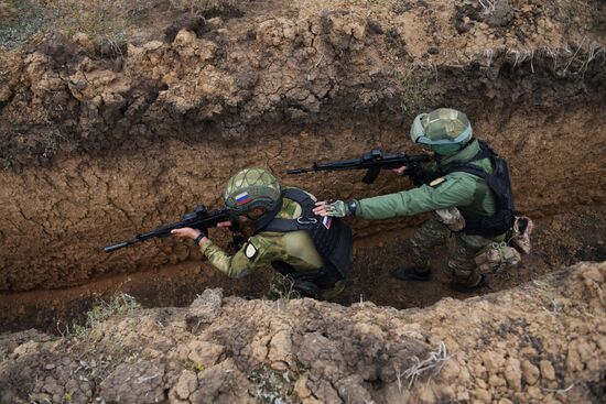 Russia Ukraine Military Operation Troops Training