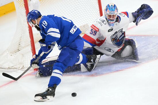 Russia Ice Hockey Kontinental League Dynamo - Lada