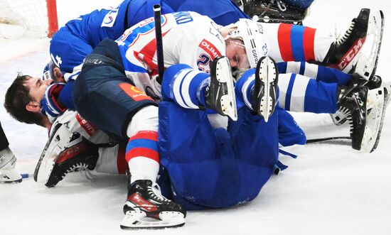 Russia Ice Hockey Kontinental League Dynamo - Lada