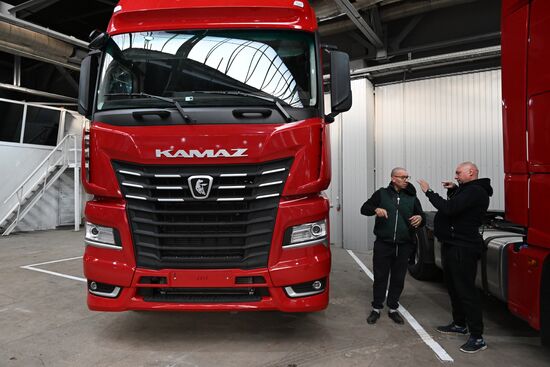 Russia LPR KAMAZ Service Centre