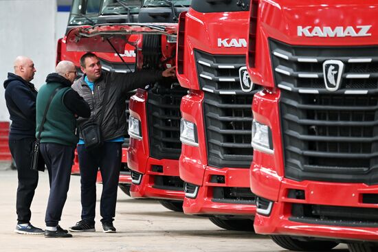 Russia LPR KAMAZ Service Centre