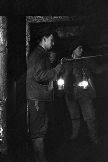 Coal production in Tulaugol coal mine