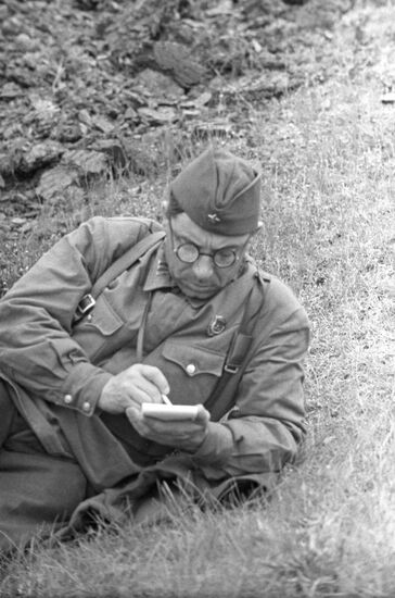 Soviet poet Ilya Selvinsky