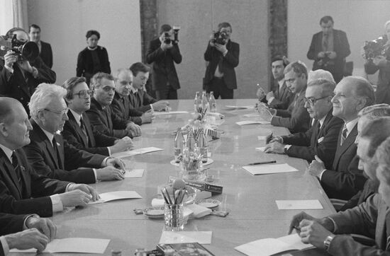 Portuguese delegation visits USSR