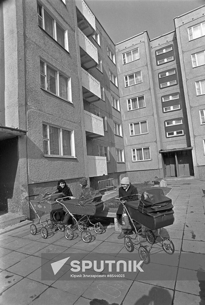 Town of Dtruzhny