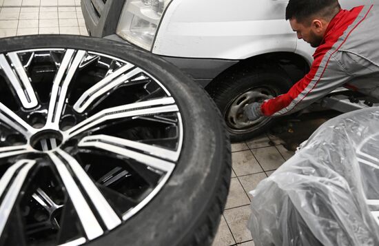 Russia Car Maintenance