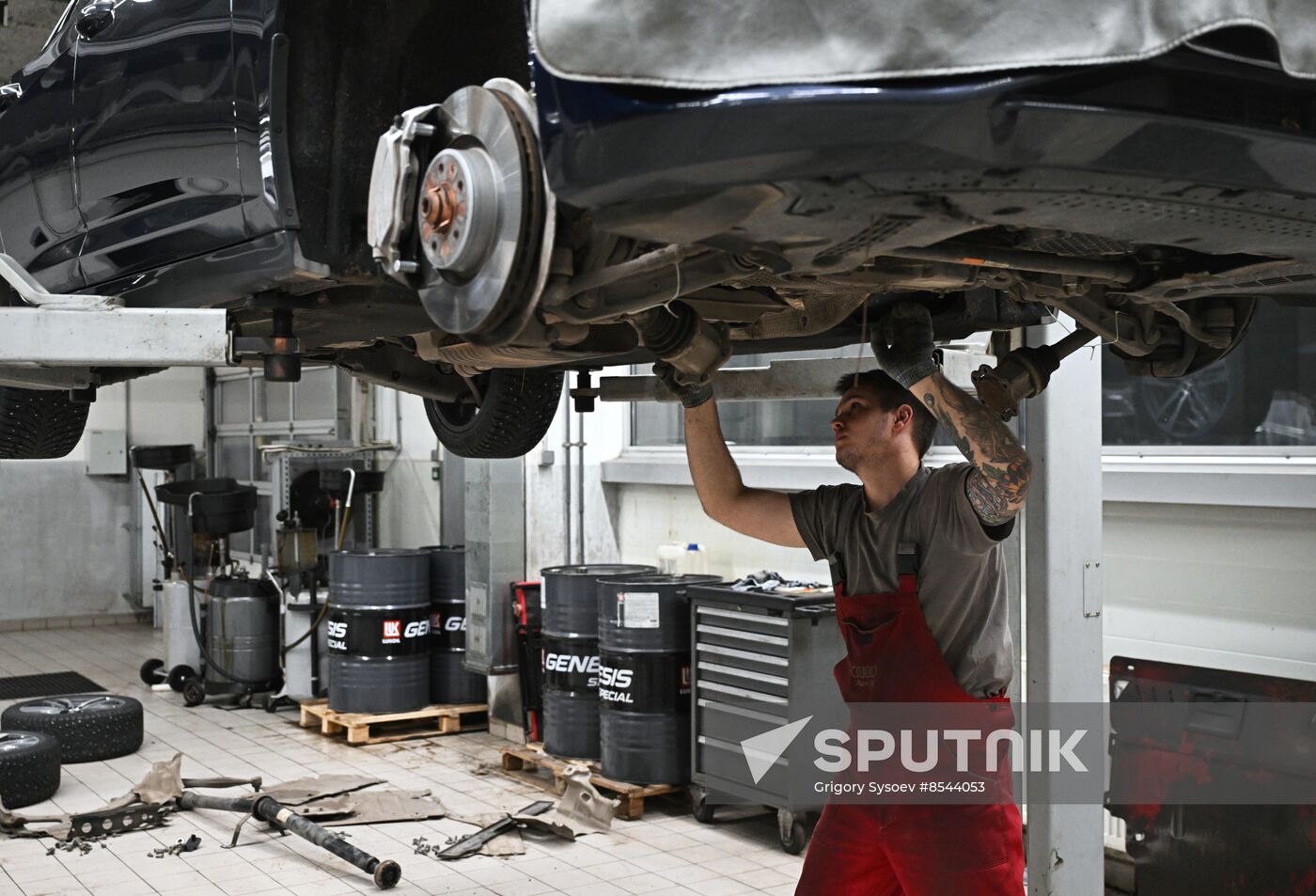 Russia Car Maintenance