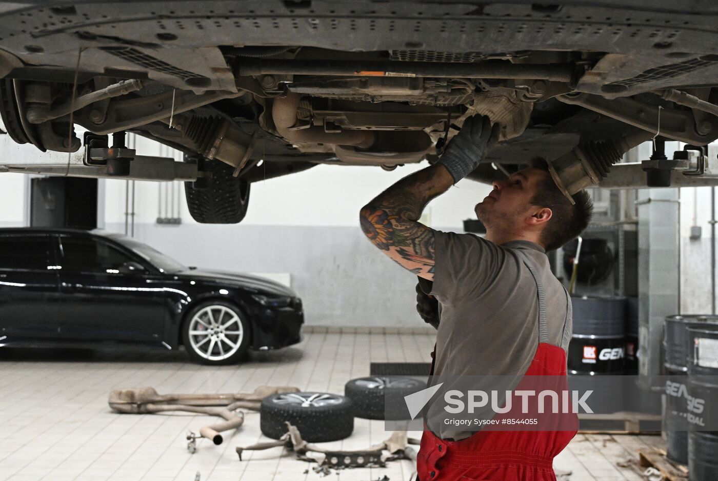 Russia Car Maintenance