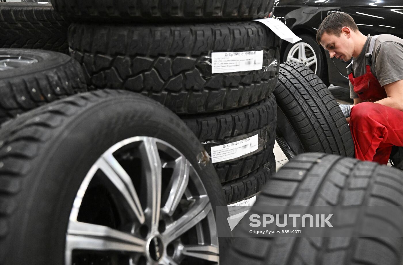 Russia Car Maintenance