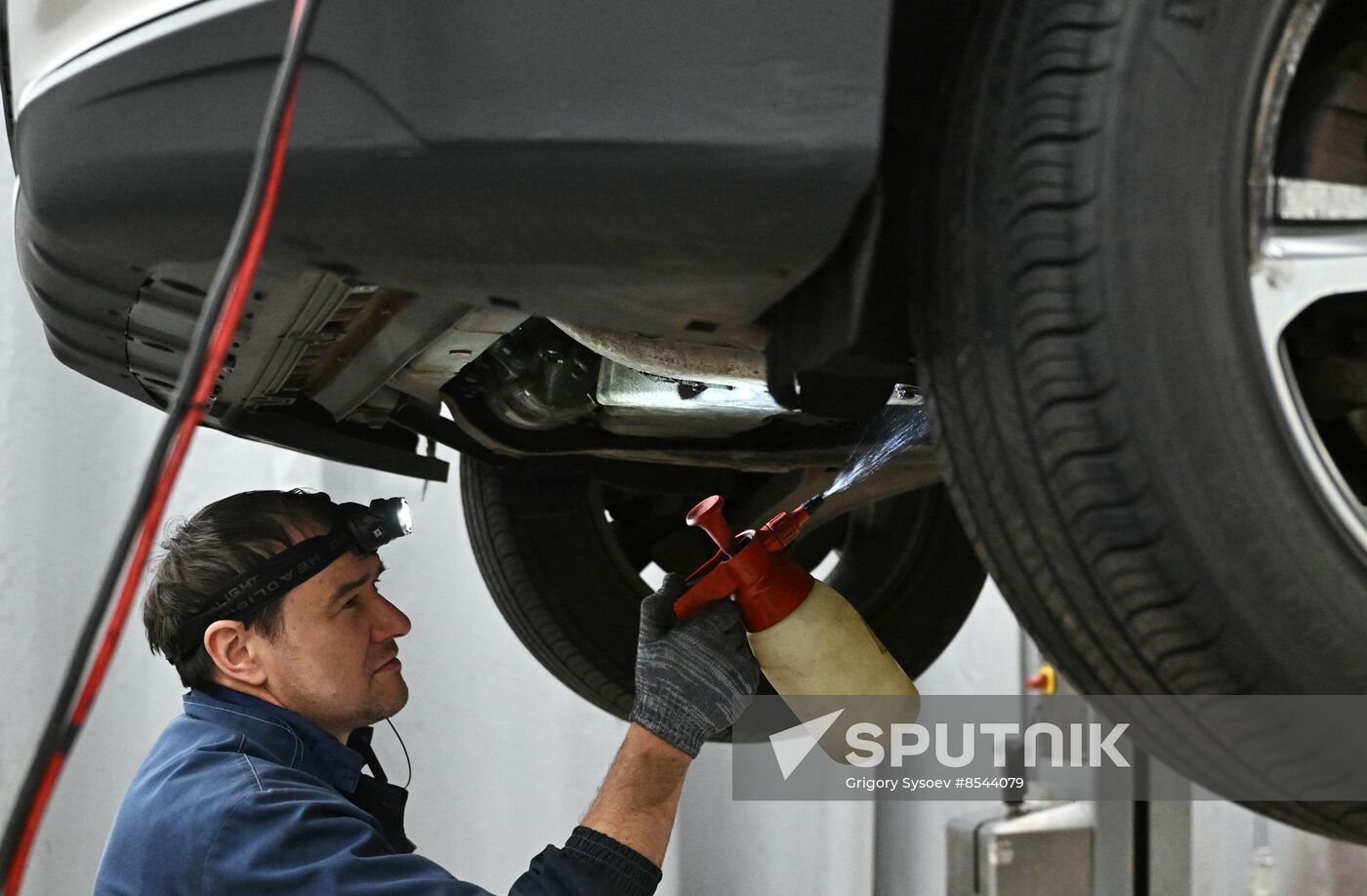 Russia Car Maintenance