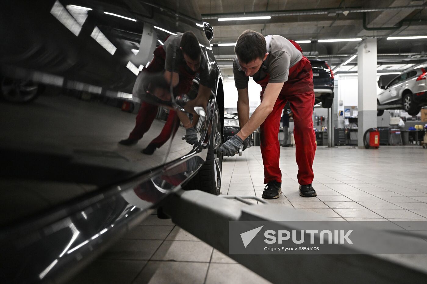 Russia Car Maintenance