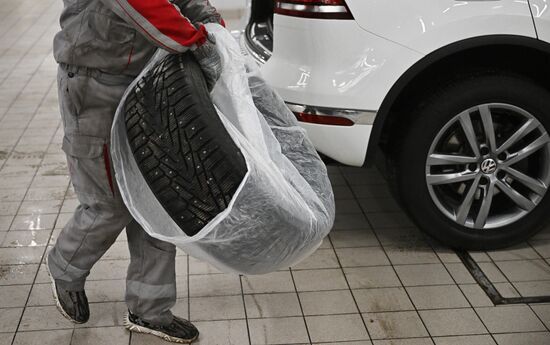 Russia Car Maintenance