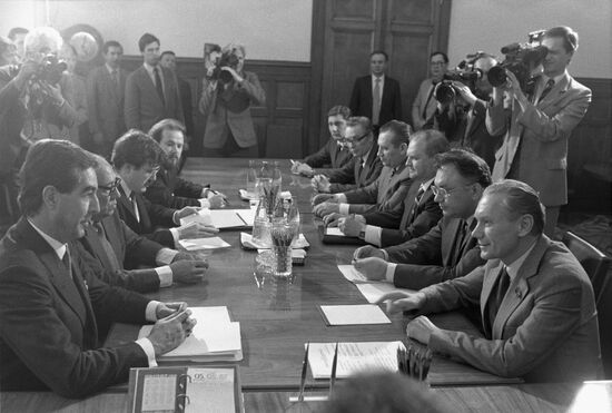 Mexican delegation visits USSR