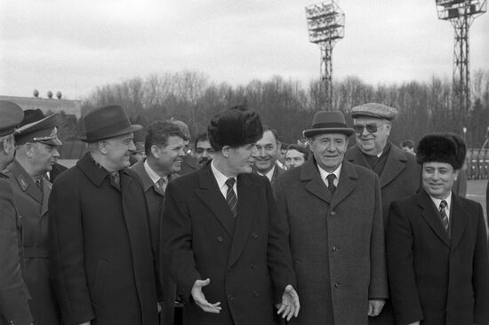 Syrian delegation visits USSR