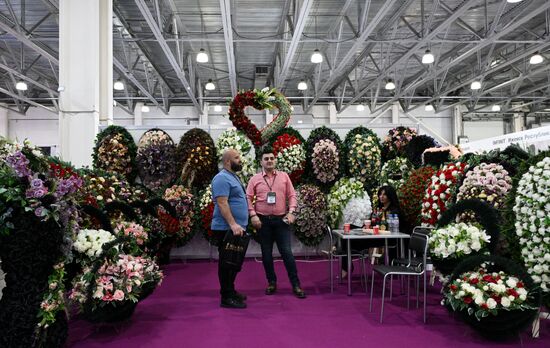 Russia Necropolis Exhibition