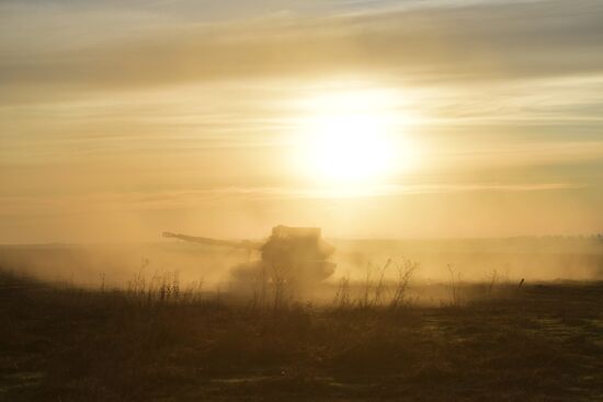Russia Ukraine Military Operation Artillery Unit