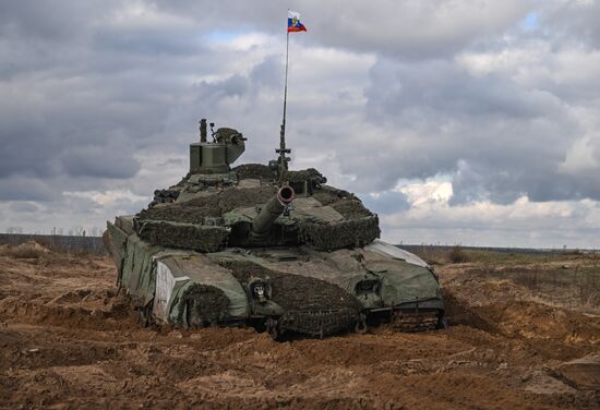 Russia Ukraine Military Operation Tank Unit