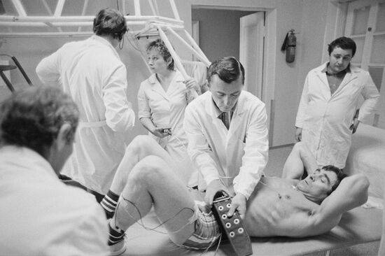 Hypokinesia medical experiment