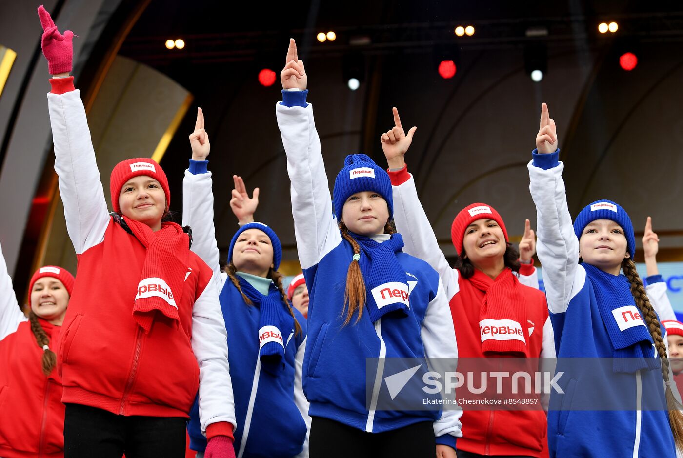 International RUSSIA EXPO forum and exhibition. 1000 Pioneers musical