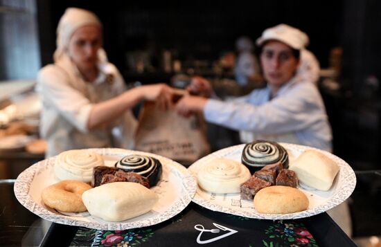 International RUSSIA EXPO forum and exhibition. Russia – Land of Taste festival. Russian Cuisine House. Location: Russia, Moscow. Author: Kirill Zykov/ANO “Directorate for Sports and Social Projects”. International RUSSIA EXPO forum and exhibition. Russia – Land of Taste festival