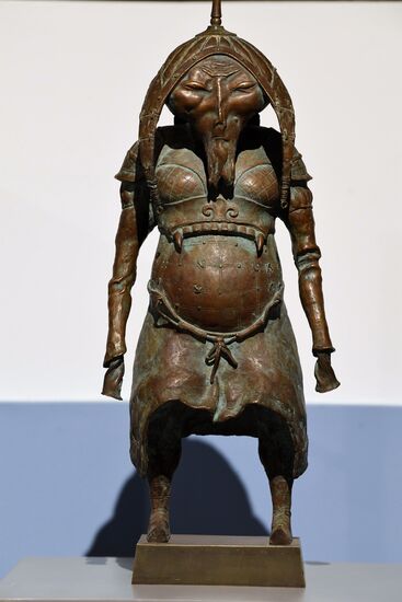 International RUSSIA EXPO Forum and Exhibition.
"Old Warrior" by Dashinima Namdakov (2003) at the Russia: Closer to the East exhibition at Pavilion No. 13, Oriental Art Museum. Location: Russia, Moscow. Author: Sergey Pyatakov/Sputnik. RUSSIA EXPO