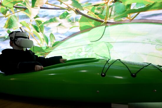 The International RUSSIA EXPO Forum and Exhibition. A participant at the opening of the exhibition. Location: Russia, Moscow. Author: Vladimir Astapkovich/Sputnik. RUSSIA EXPO
