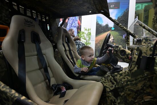 International RUSSIA EXPO Forum and Exhibition.
Participants at the opening of the exhibition. Location: Russia, Moscow. Author: Vladimir Astapkovich/Sputnik. RUSSIA EXPO