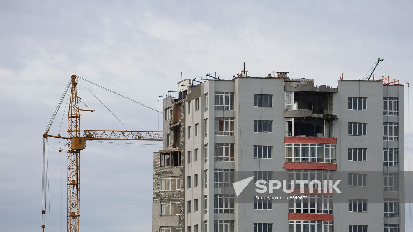 Russia DPR Construction