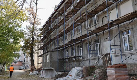 Russia DPR Construction