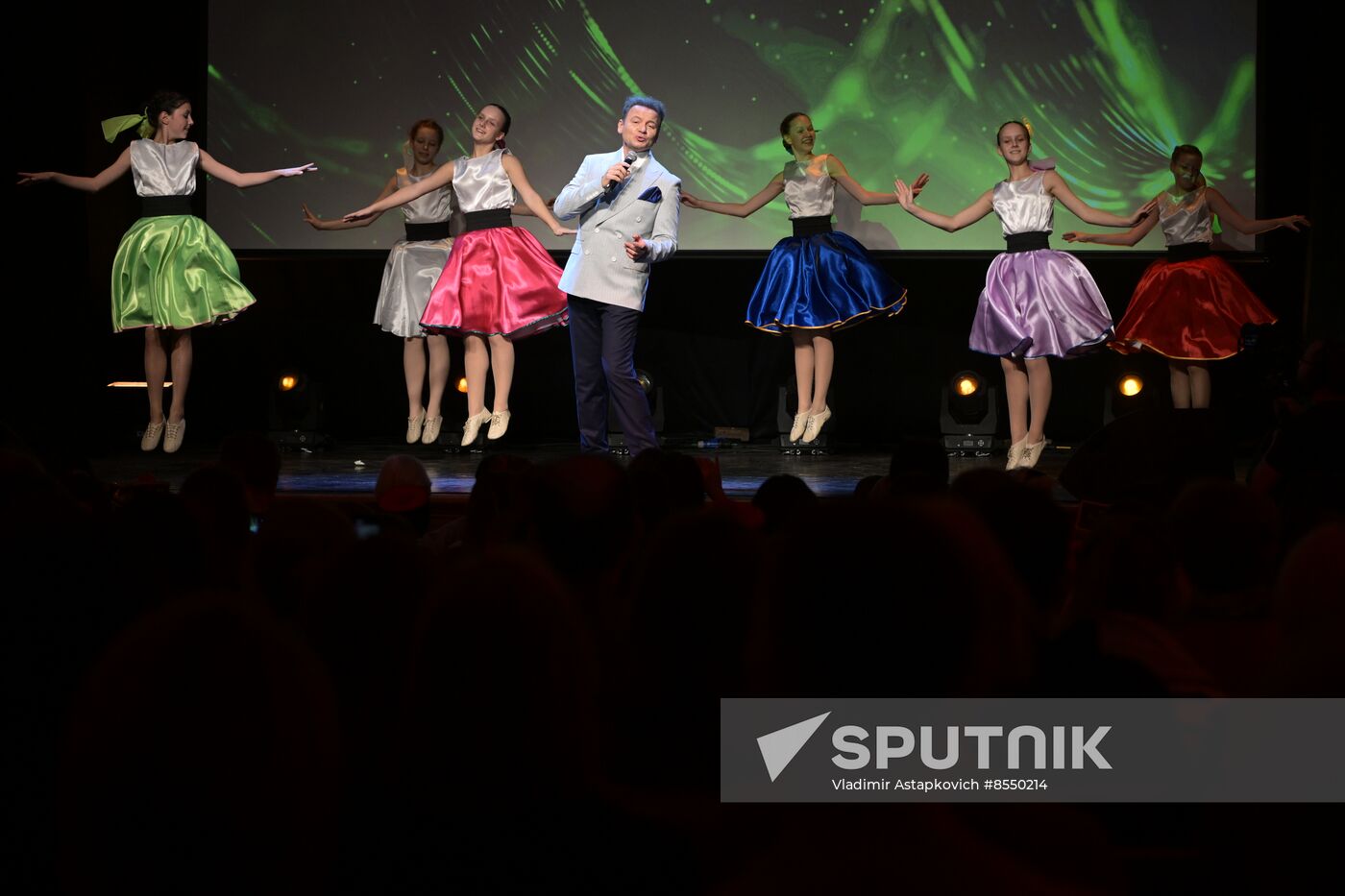 International RUSSIA EXPO forum and exhibition. Wind Rose international children's and youth arts competition