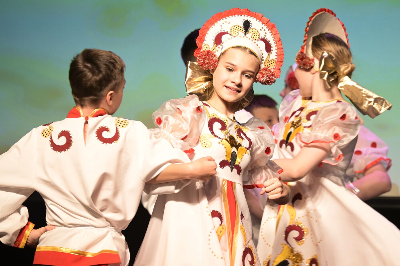 International RUSSIA EXPO forum and exhibition. Wind Rose international children's and youth arts competition