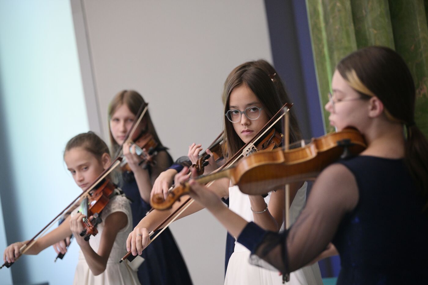 International RUSSIA EXPO forum and exhibition. Wind Rose international children's and youth arts competition