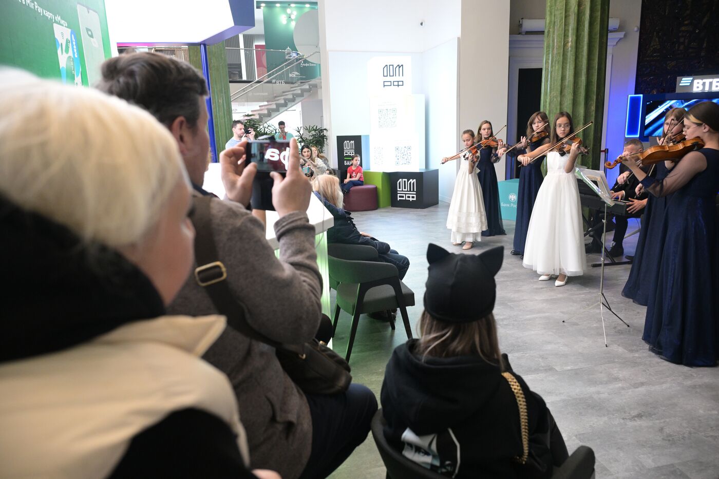 International RUSSIA EXPO forum and exhibition. Wind Rose international children's and youth arts competition