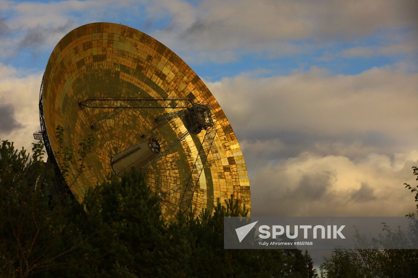 Radio telescope in Kalyazin Observatory