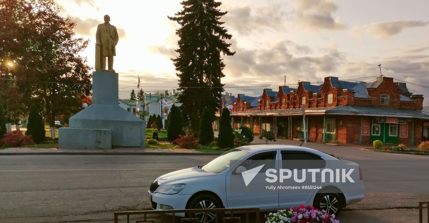 Monument to Lenin in Kashin