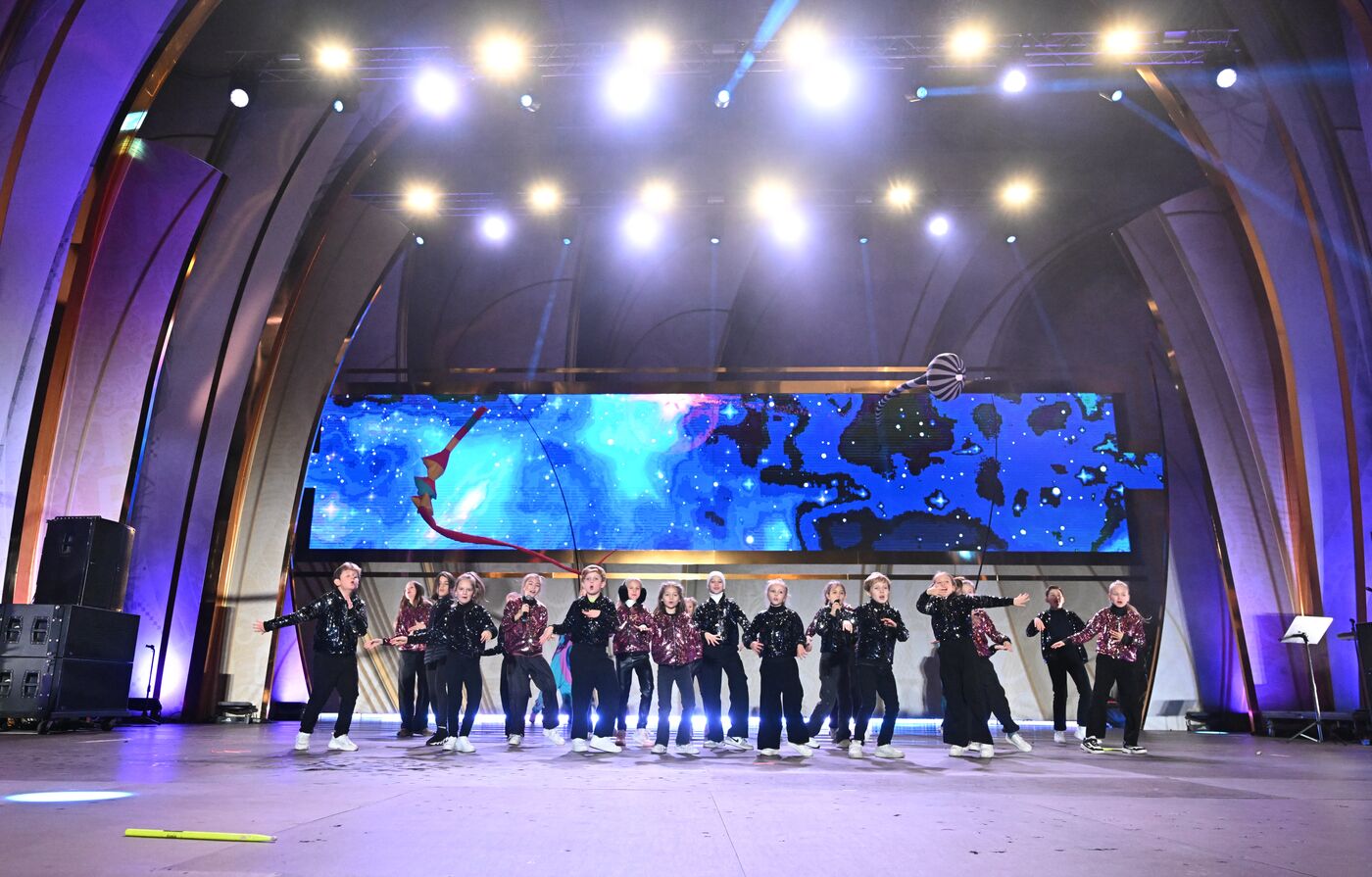 International RUSSIA EXPO forum and exhibition. Opening show of The First in Russia - Land of Opportunities exhibition