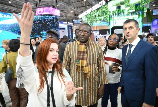 International RUSSIA EXPO Forum and Exhibition. Burkina-Faso delegation