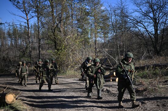 Russia Ukraine Military Operation Troops Training