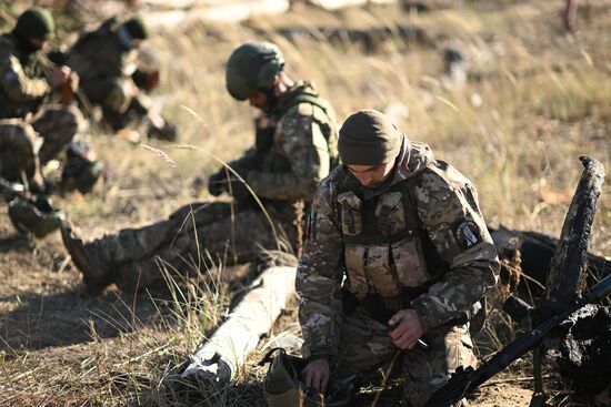 Russia Ukraine Military Operation Troops Training